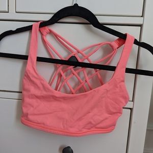 Lululemon pink sports bra